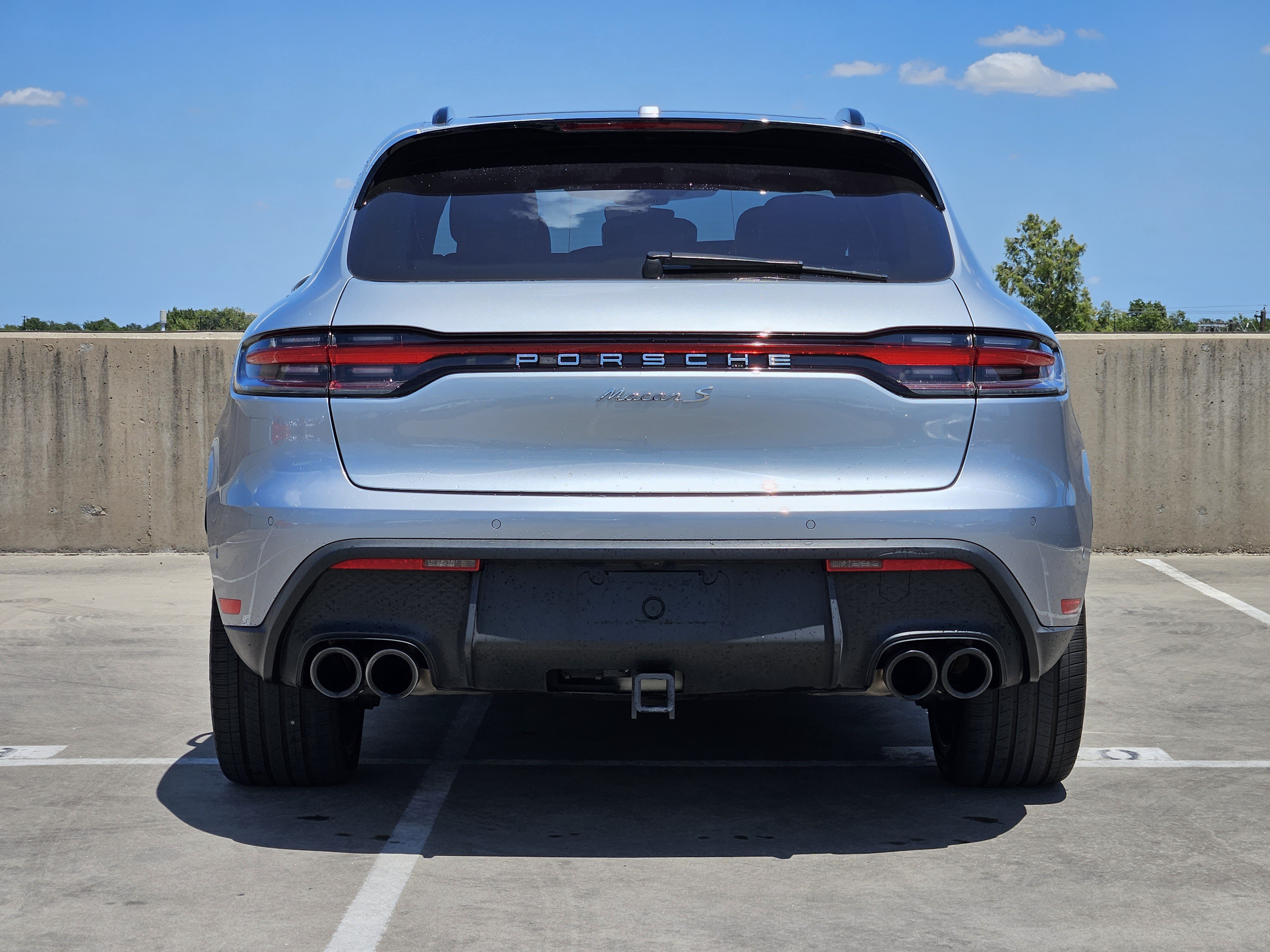 Certified 2024 Porsche Macan S AWD/4WD image 7