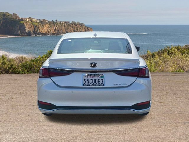 Used 2024 Lexus ES 300h w/ Accessory Package (Z1) FWD image 6