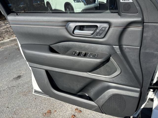 New 2026 Nissan Armada PRO-4X image 28