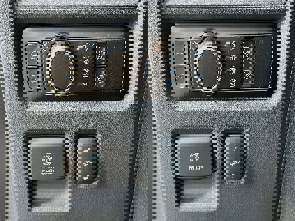 New 2025 Ford F150 Lightning Lariat AWD/4WD image 26