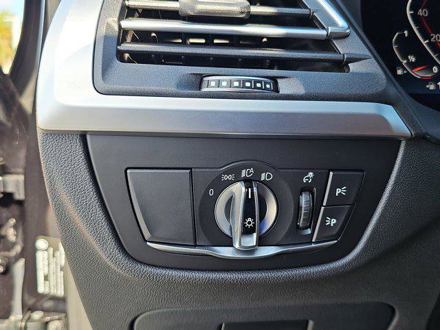 Certified 2024 BMW X3 sDrive30i w/ Premium Package image 26