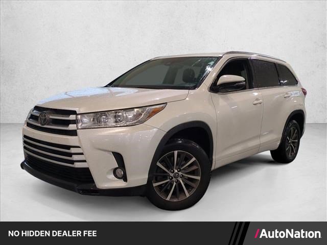Used 2017 Toyota Highlander XLE