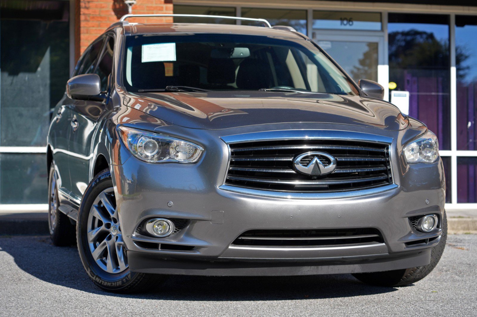 Used 2015 INFINITI QX60 FWD w/ Premium Plus Package image 2