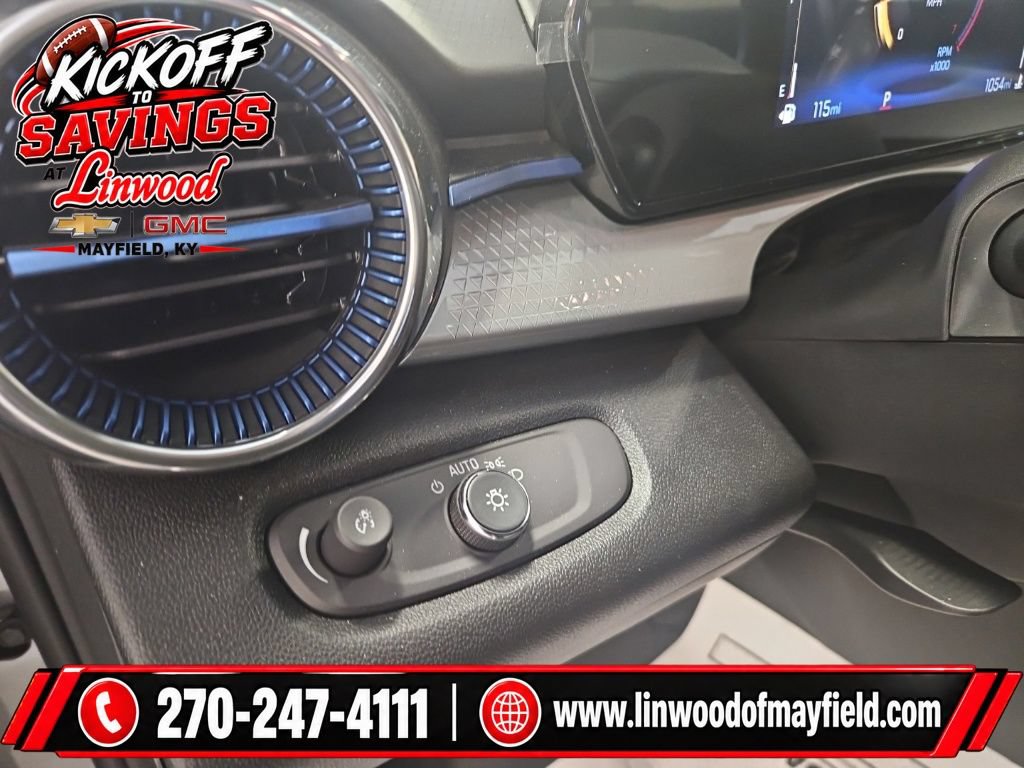 Used 2026 Chevrolet Trax LT w/ Driver Confidence Package FWD image 17