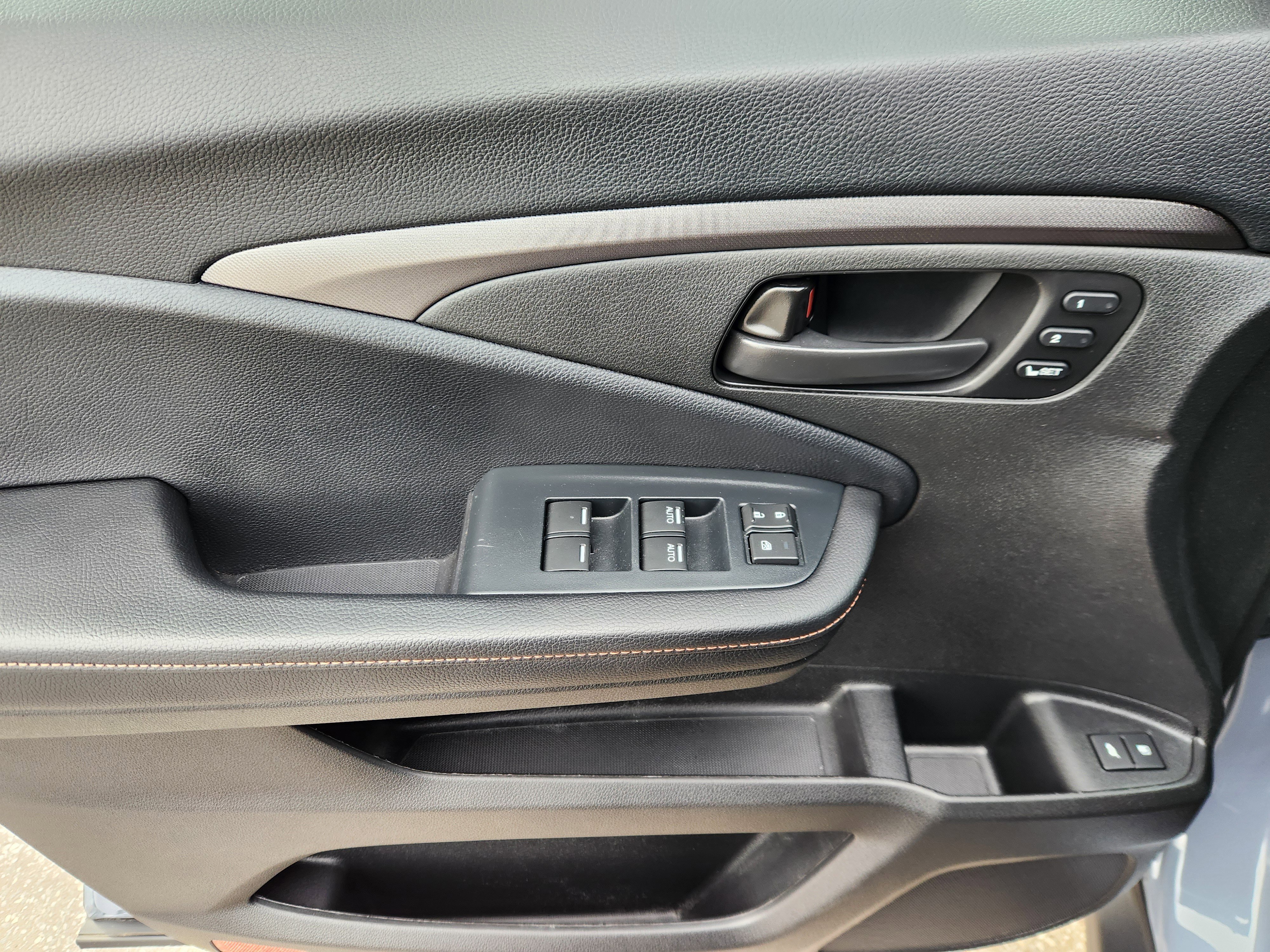 Used 2022 Honda Passport TrailSport image 18