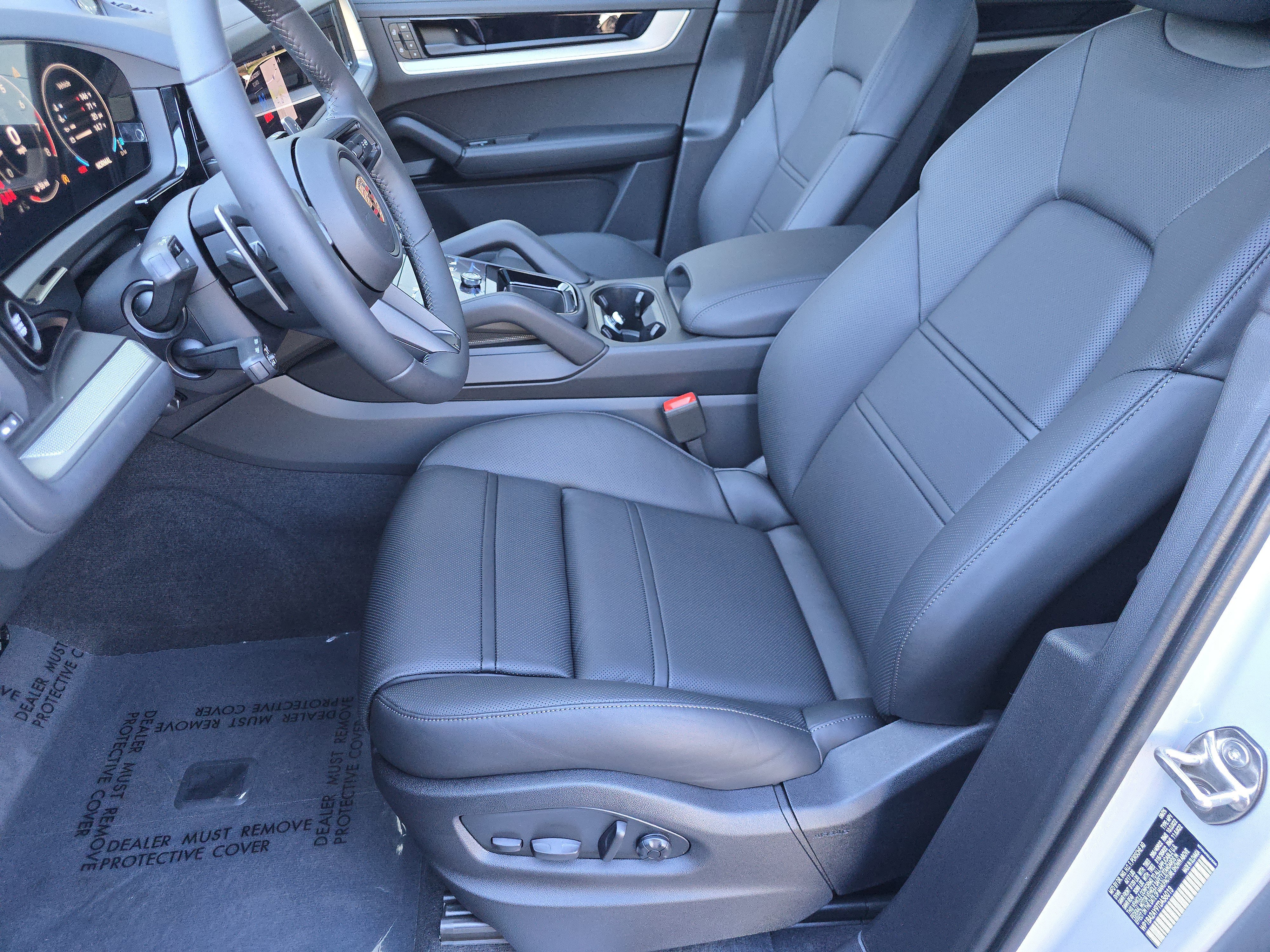 New 2026 Porsche Cayenne Coupe image 5