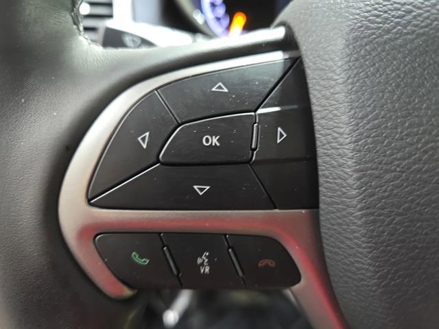 Used 2019 Jeep Grand Cherokee Limited w/ Trailer Tow Group IV image 19