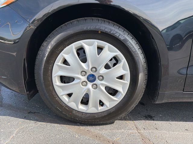 Certified 2019 Ford Fusion S image 11
