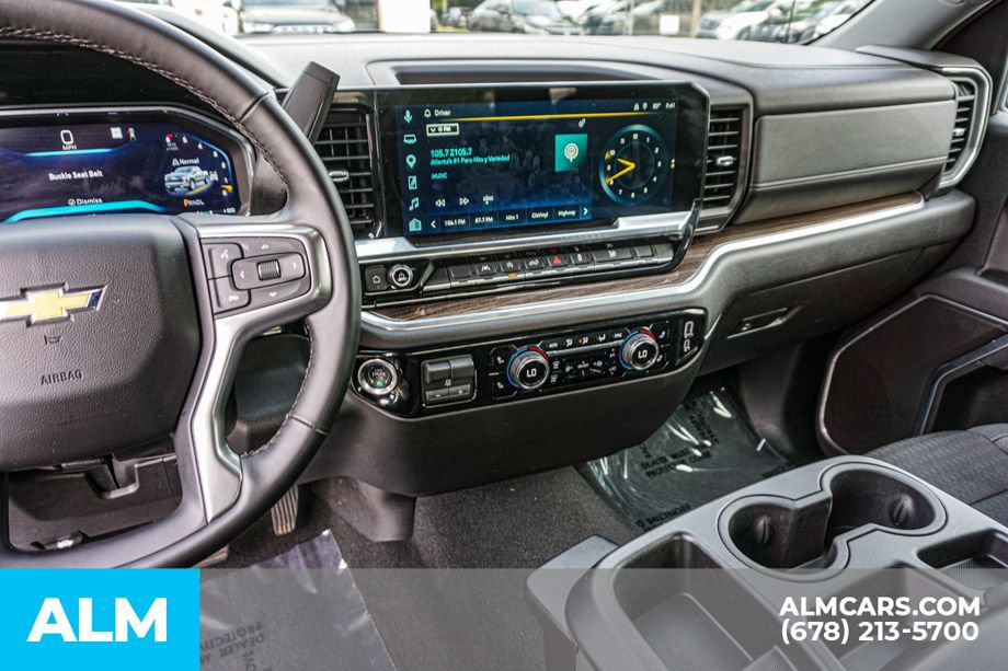 Used 2026 Chevrolet Silverado 1500 LT AWD/4WD image 31