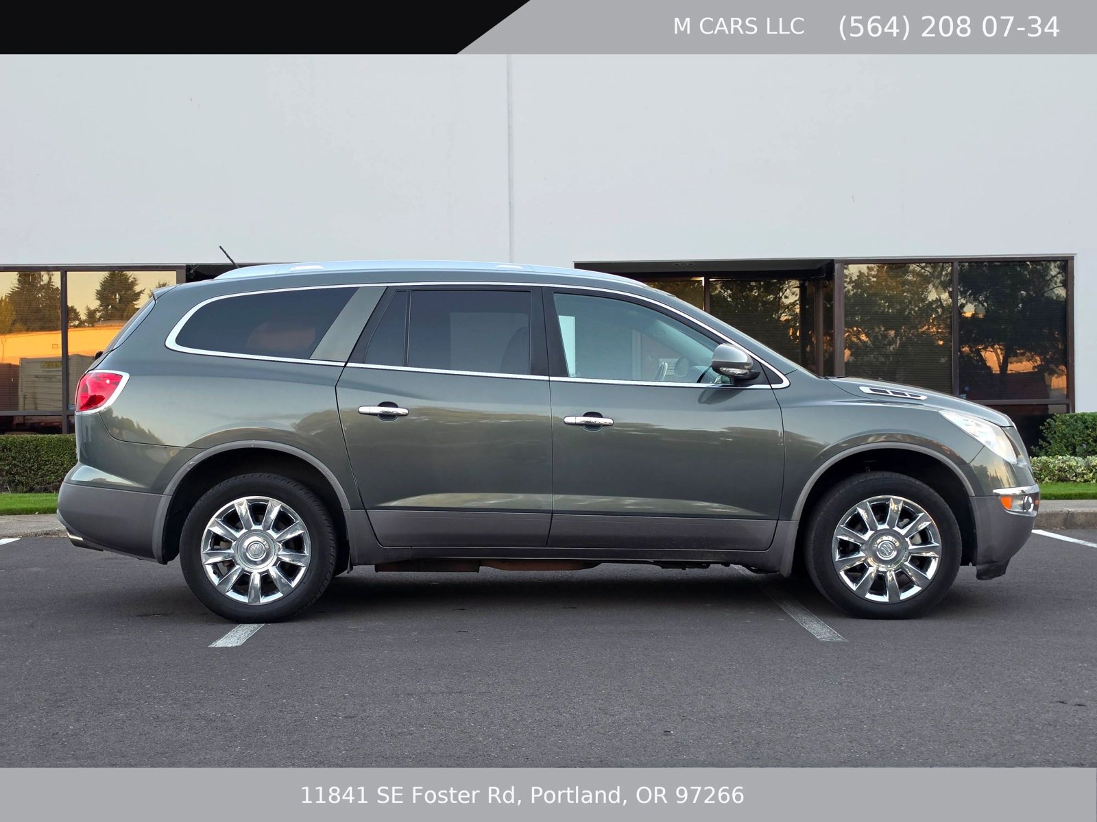 Used 2011 Buick Enclave CXL AWD/4WD image 5