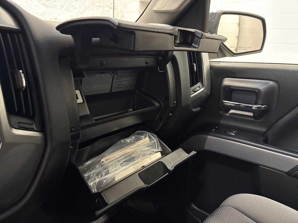 Used 2017 Chevrolet Silverado 1500 LT w/ All Star Edition image 29