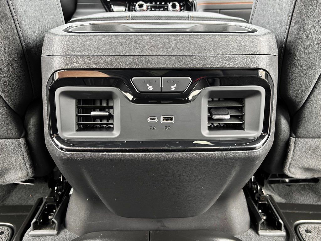 Used 2024 GMC Sierra 1500 AT4 w/ AT4 Preferred Package image 21