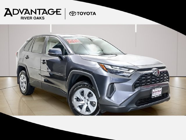 Used 2024 Toyota RAV4 LE AWD/4WD image 1