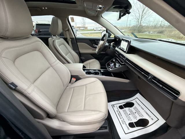 Used 2022 Lincoln Corsair Reserve w/ Equipment Group 201A image 28