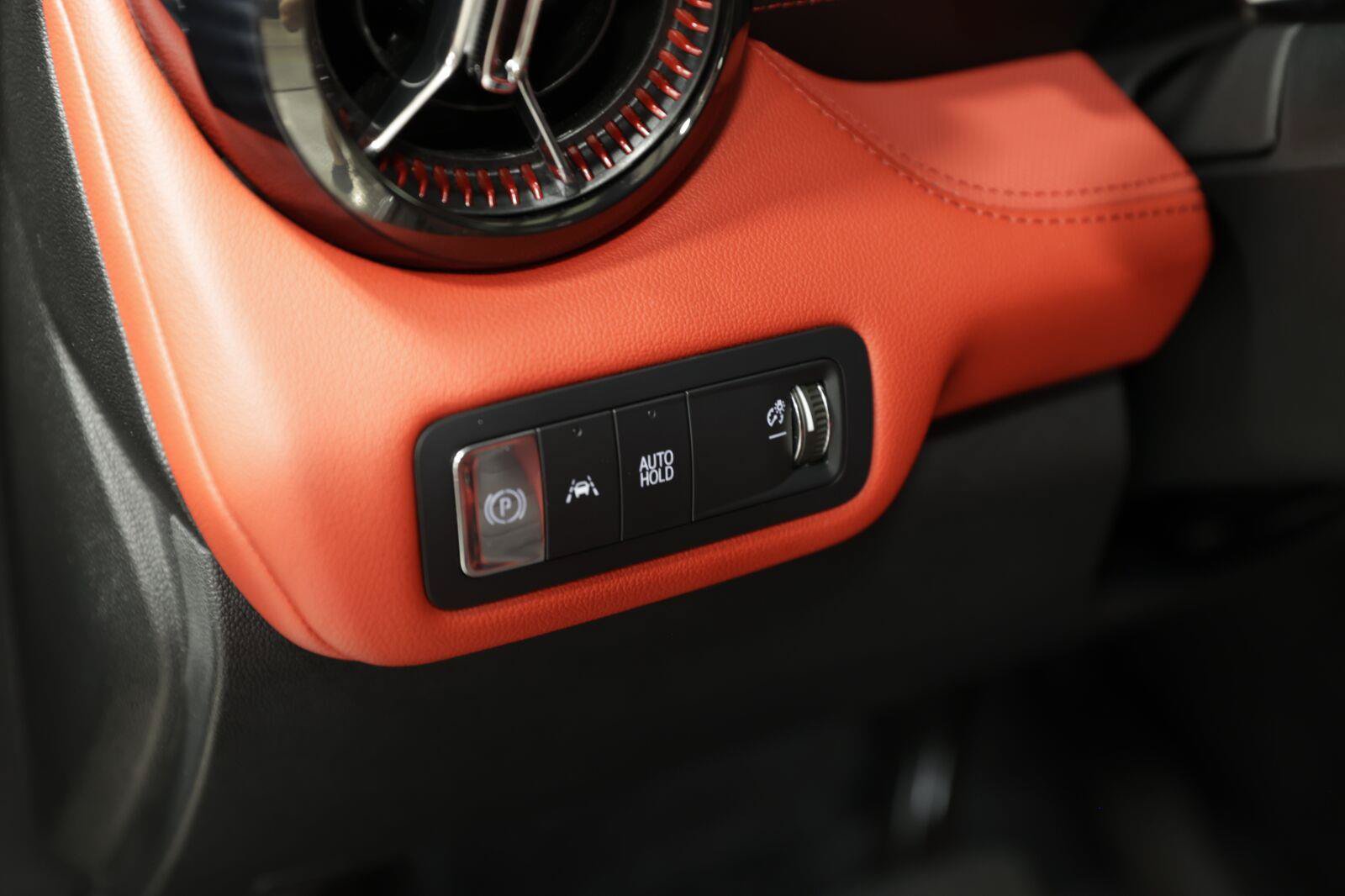 Certified 2025 Chevrolet Blazer EV RS AWD/4WD image 40