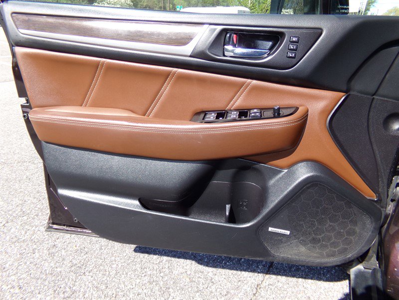 Used 2017 Subaru Outback 2.5i Touring image 47