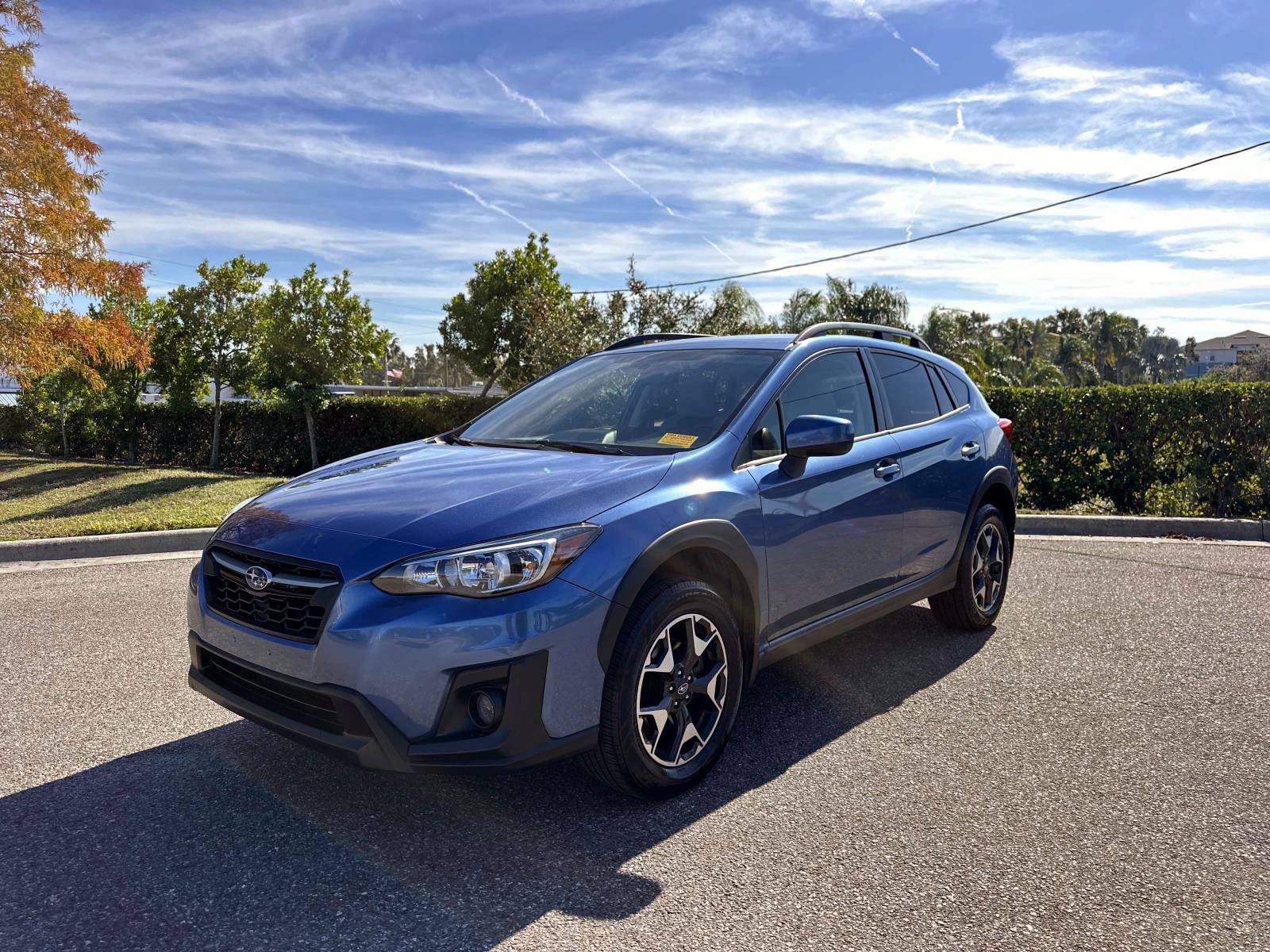 Used 2019 Subaru Crosstrek 2.0i Premium w/ Eyesight System image 2