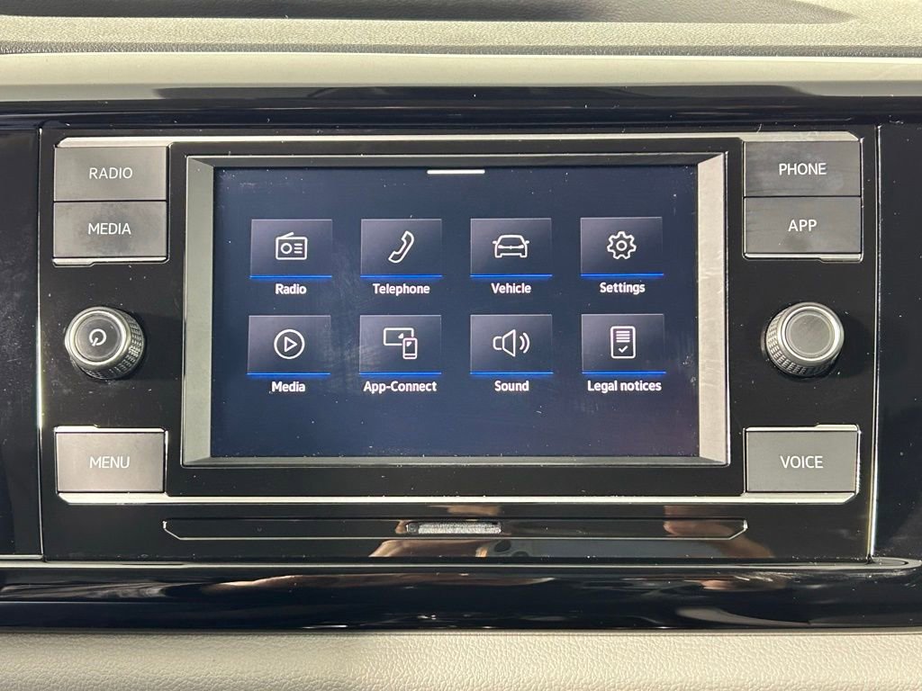 Used 2023 Volkswagen Taos S image 17