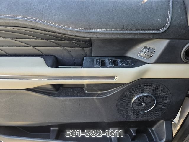 Used 2018 Ford Expedition Platinum AWD/4WD image 29