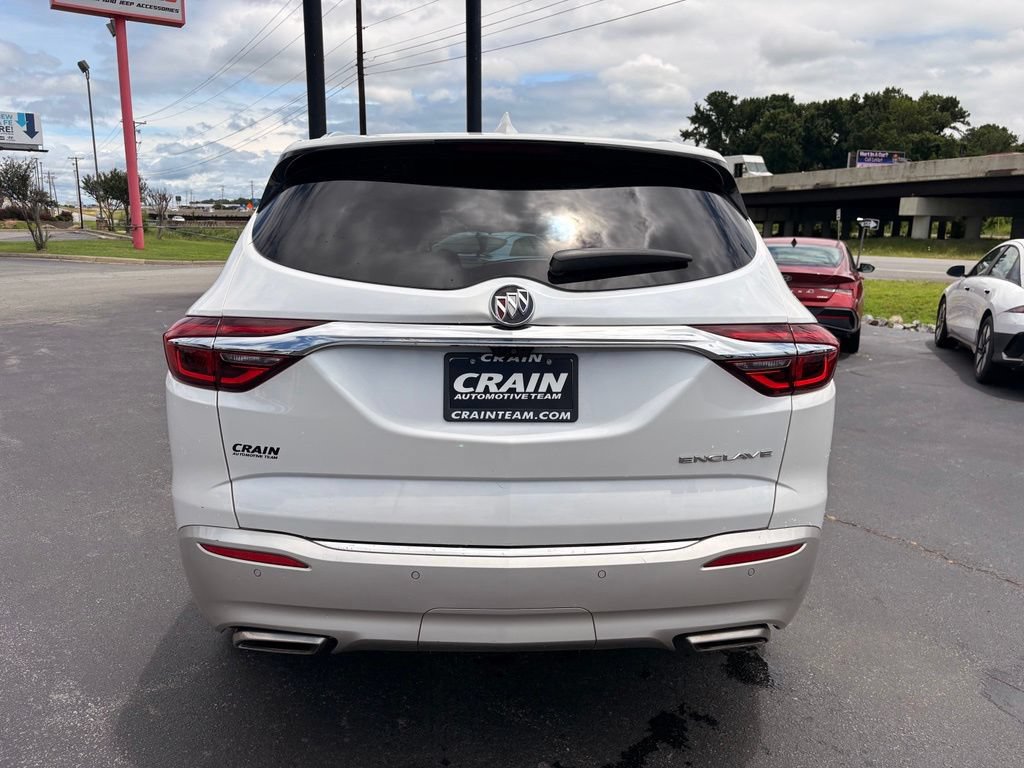 Used 2019 Buick Enclave Avenir FWD image 6