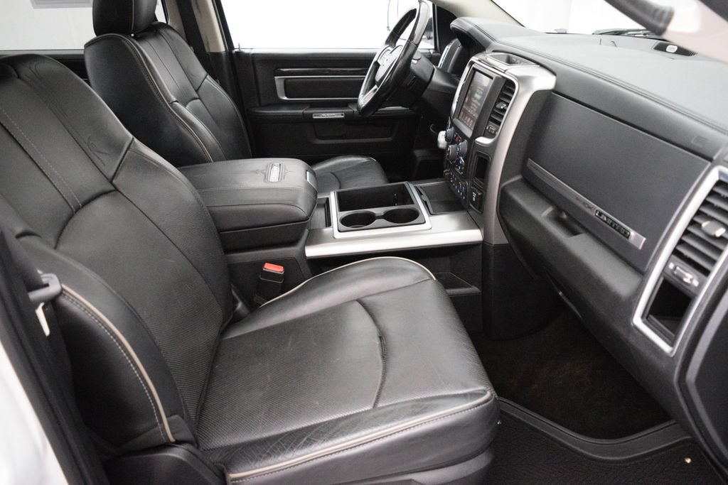 Used 2014 RAM 1500 Limited AWD/4WD image 16