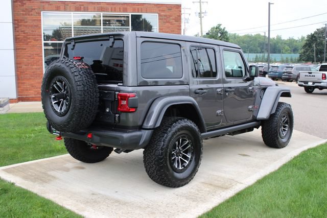 New 2027 Jeep Wrangler Unlimited Rubicon AWD/4WD image 39