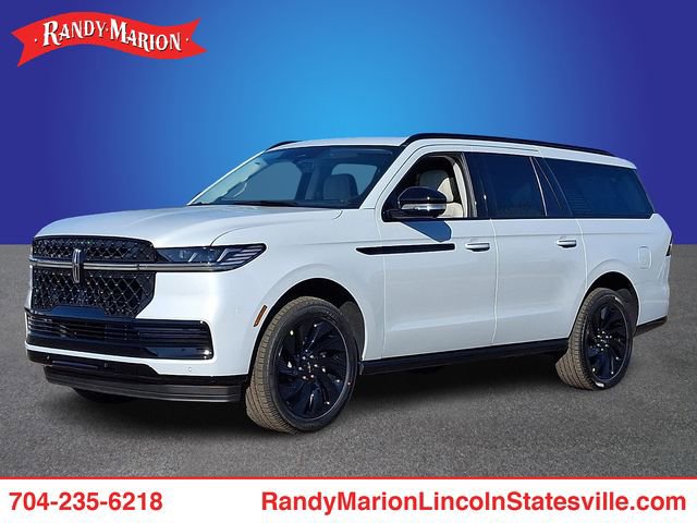 New 2026 Lincoln Navigator L Reserve w/ Jet Appearance Package