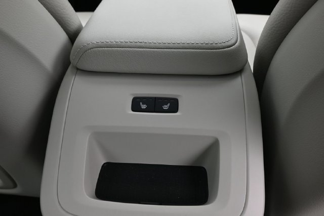 Used 2024 Volvo S60 B5 Plus w/ Climate Package FWD image 32