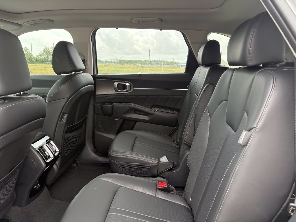 New 2026 Kia Sorento SX AWD/4WD image 11