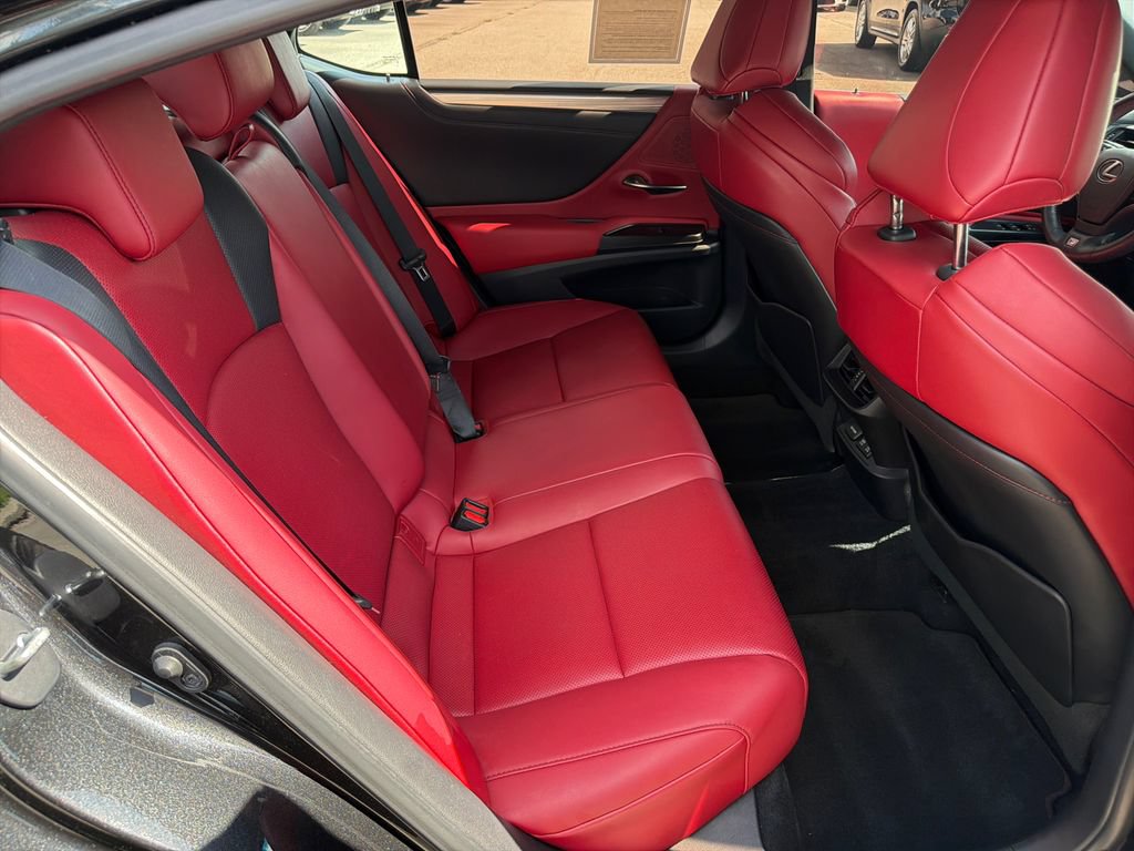 Used 2021 Lexus ES 350 F Sport w/ Accessory Package FWD image 15