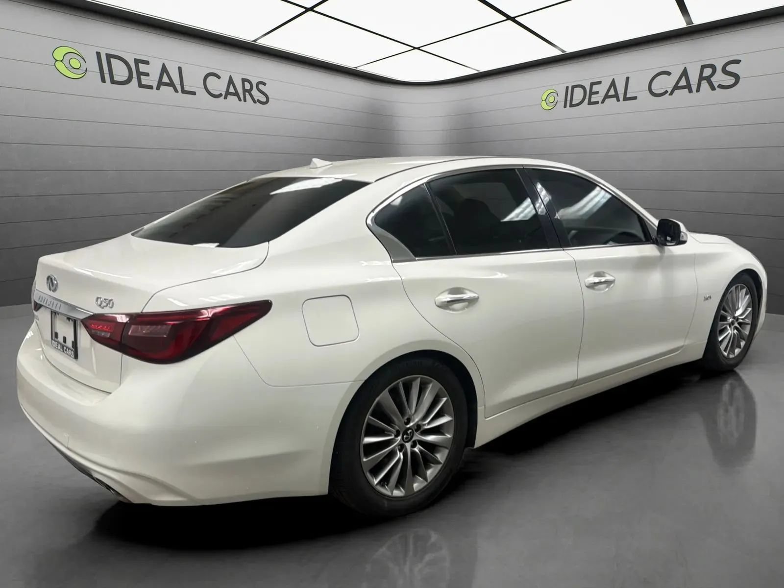 Used 2020 INFINITI Q50 Luxe RWD image 5