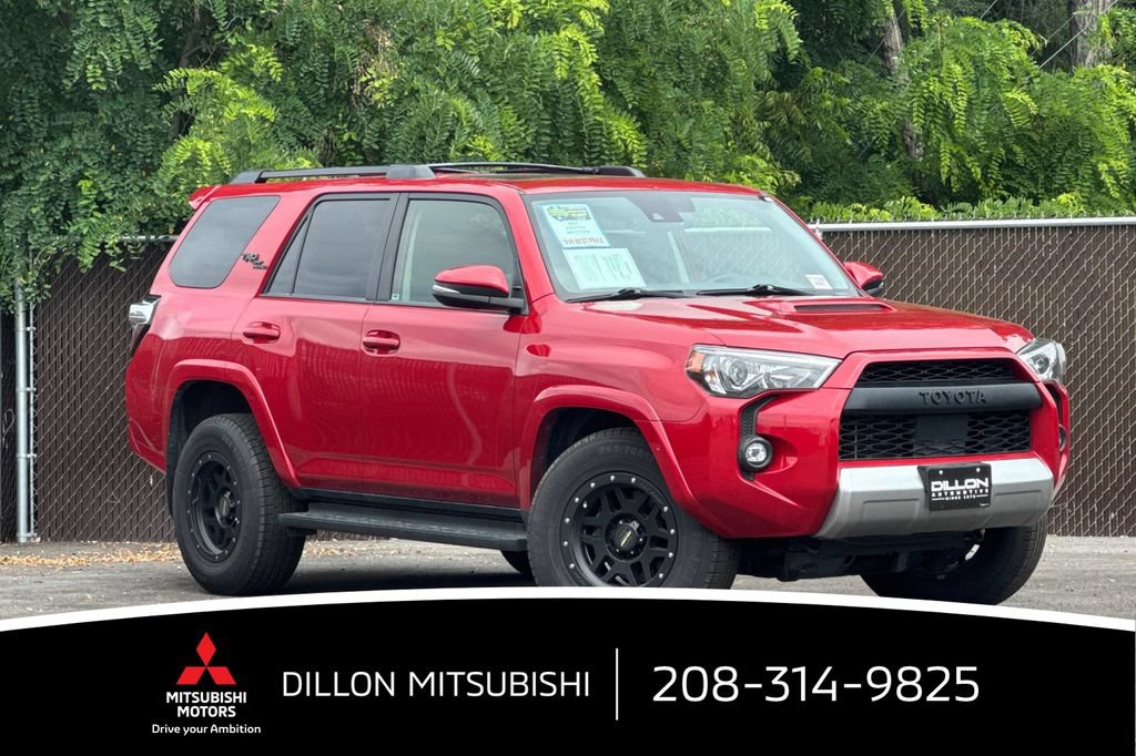 Used 2021 Toyota 4Runner TRD Off-Road Premium w/ Moonroof Package AWD/4WD video 2
