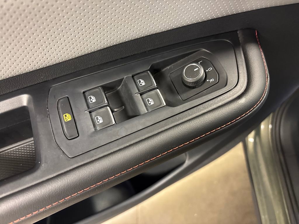 Used 2024 Volkswagen Atlas Peak Edition SE image 22