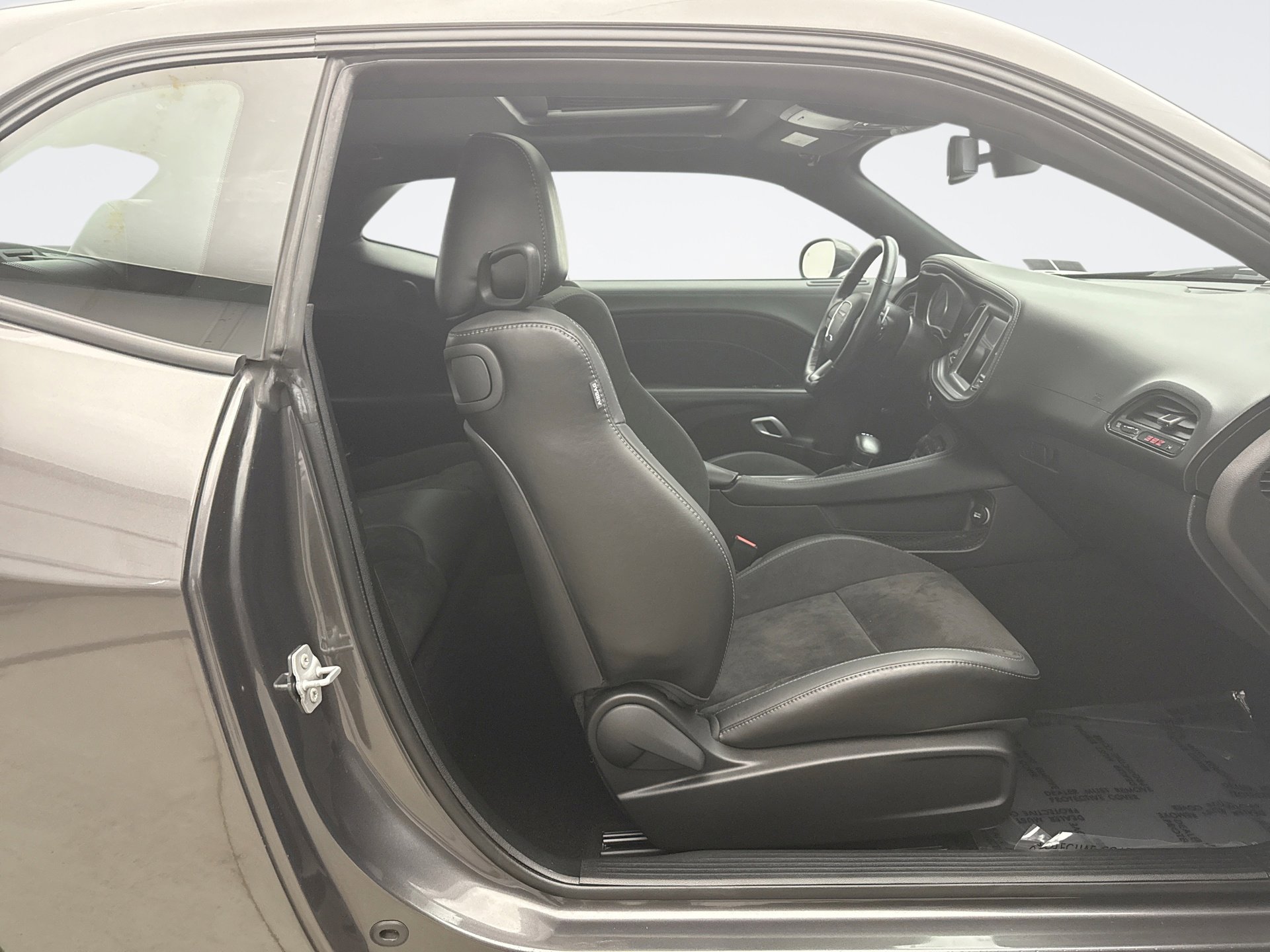 Used 2023 Dodge Challenger R/T Scat Pack image 17