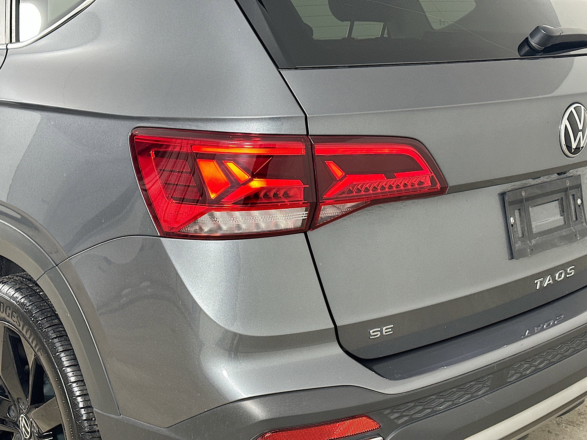 Used 2022 Volkswagen Taos SE w/ IQ.Drive SE Package image 41