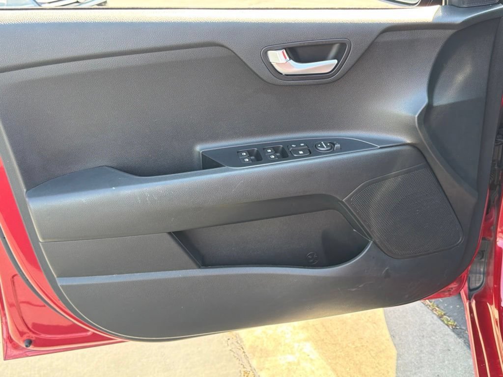 Used 2021 Kia Rio S FWD image 18