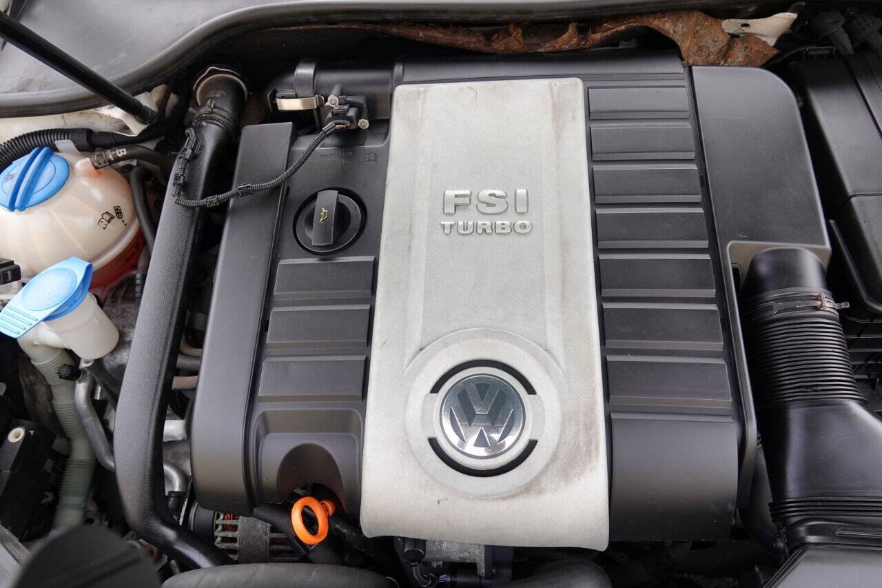 Used 2007 Volkswagen GTI 4-Door FWD image 87