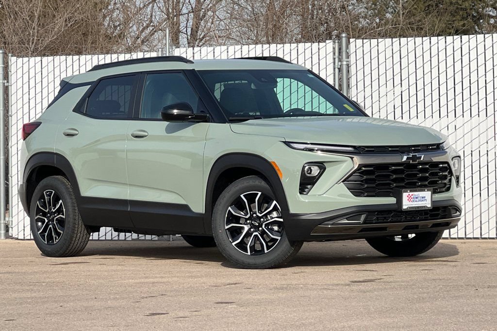 New 2026 Chevrolet TrailBlazer ACTIV w/ Convenience Package FWD image 2
