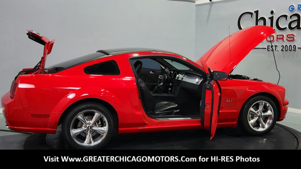 Used 2006 Ford Mustang GT RWD image 21