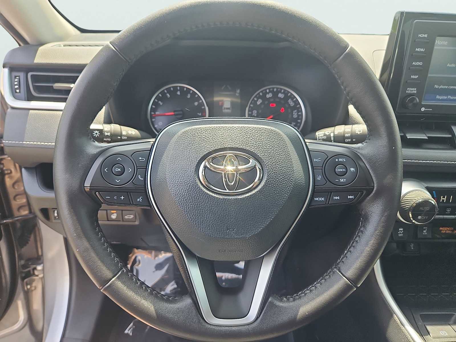 Used 2021 Toyota RAV4 XLE w/ Convenience Package AWD/4WD image 28