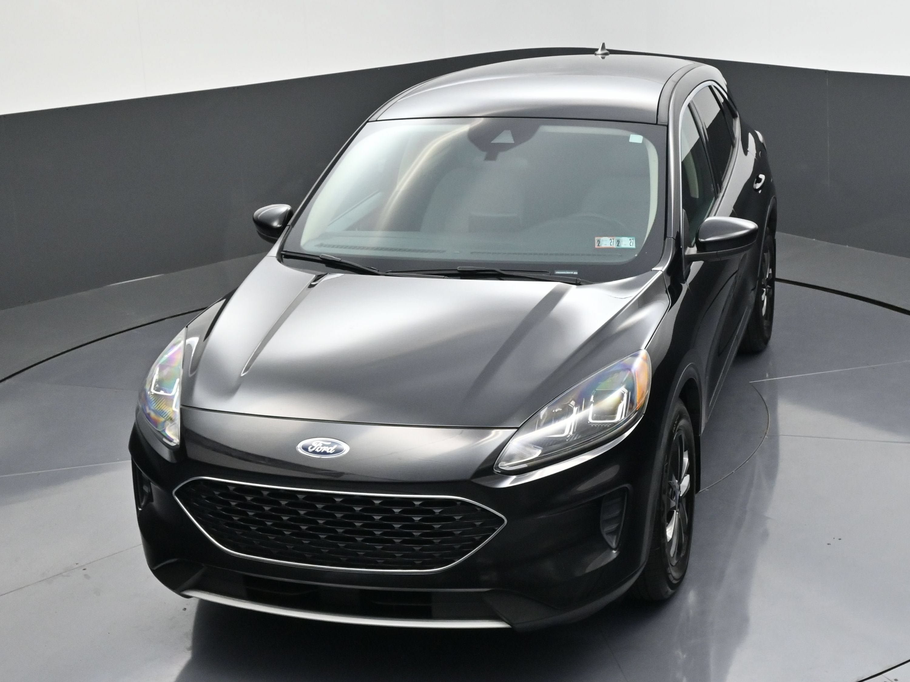 Used 2020 Ford Escape SE FWD image 46