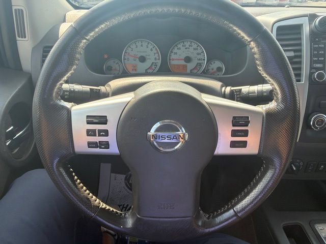 Used 2015 Nissan Xterra PRO-4X w/ Pro-4x Leather Package AWD/4WD image 14