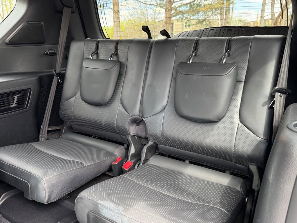 Used 2023 Lexus GX 460 Luxury w/ Sport Design Package image 19