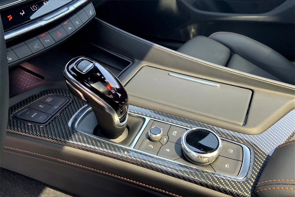 Used 2025 Cadillac CT5 Sport w/ Technology Package image 16