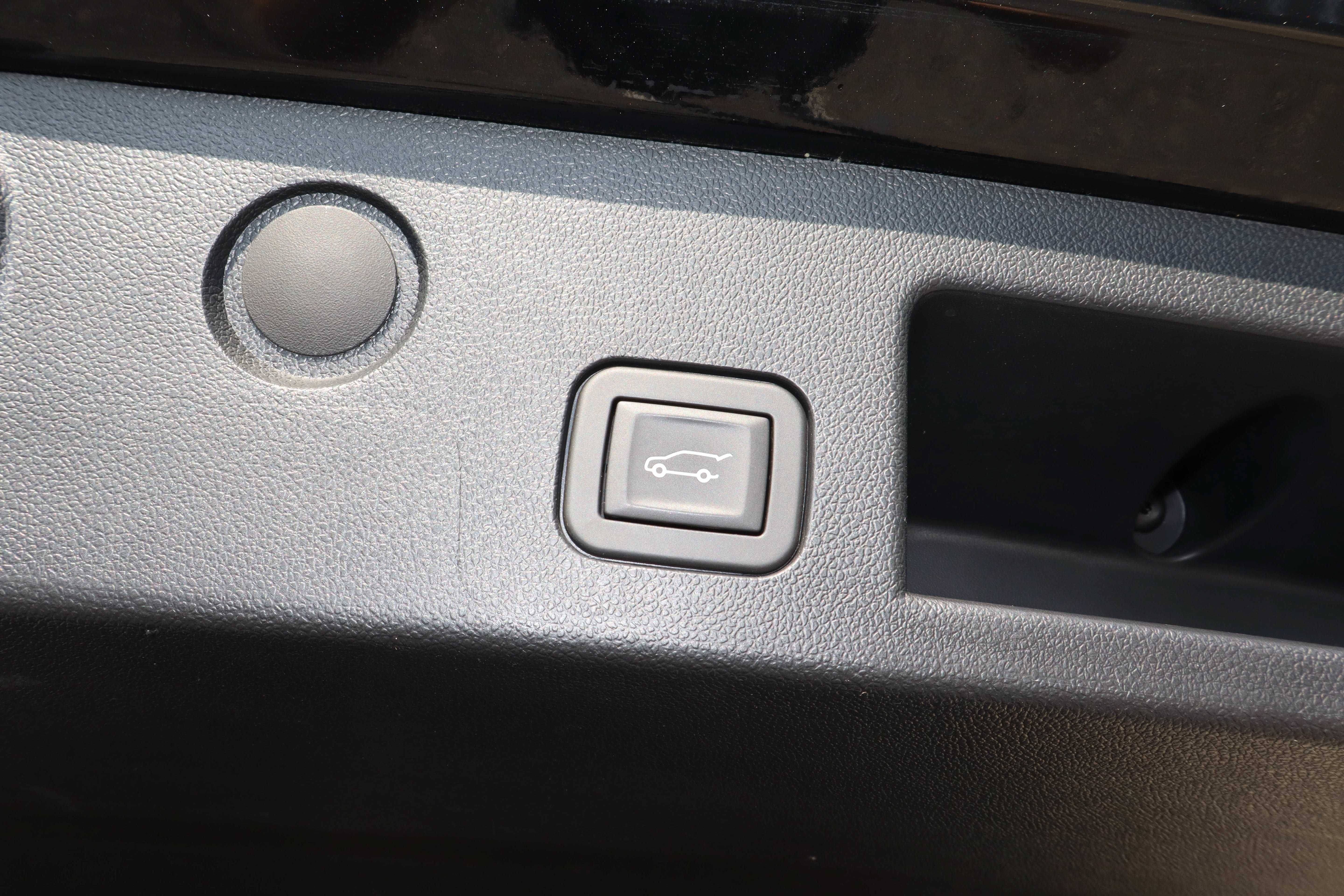 Used 2025 Chevrolet Equinox LT w/ Convenience Package II FWD image 18
