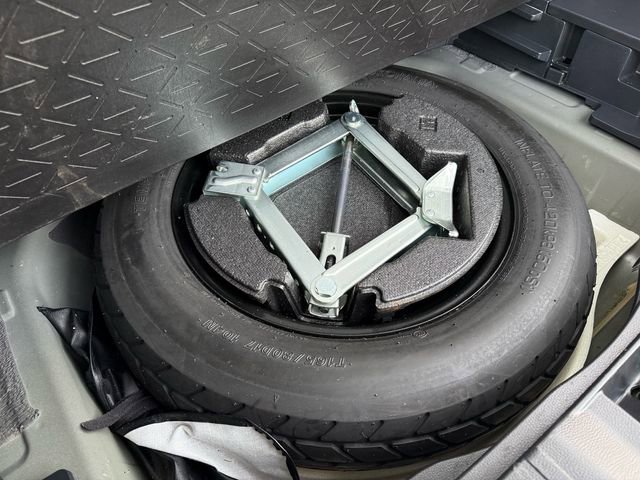 Used 2019 Toyota RAV4 XLE w/ Carpet Mat Package image 29