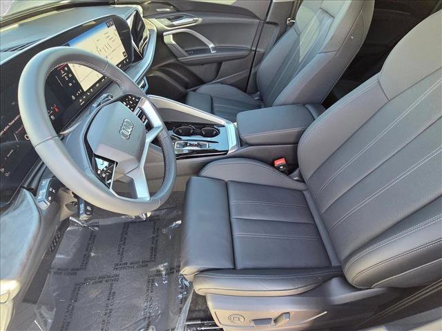 New 2025 Audi Q5 Premium Plus video 4