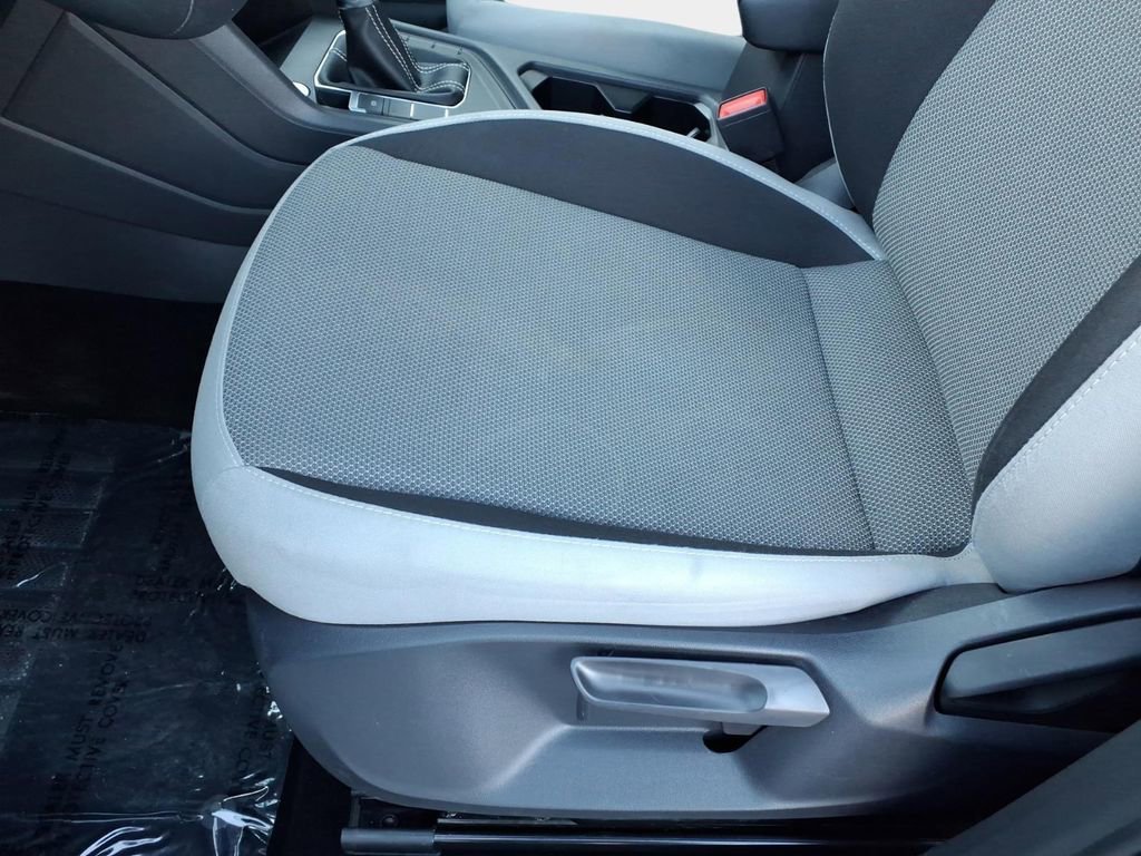 Used 2022 Volkswagen Taos S w/ IQ Drive S Package image 16