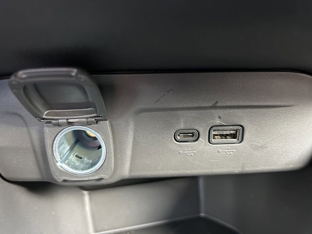 Used 2025 Chevrolet Trax ACTIV w/ Driver Confidence Package image 14