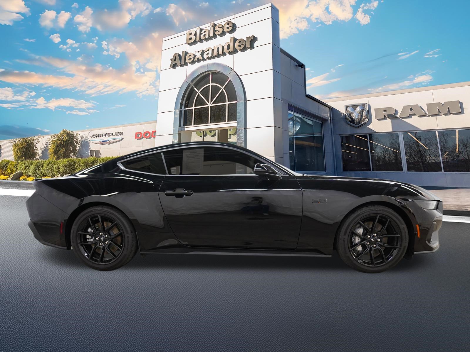 Used 2025 Ford Mustang GT image 2